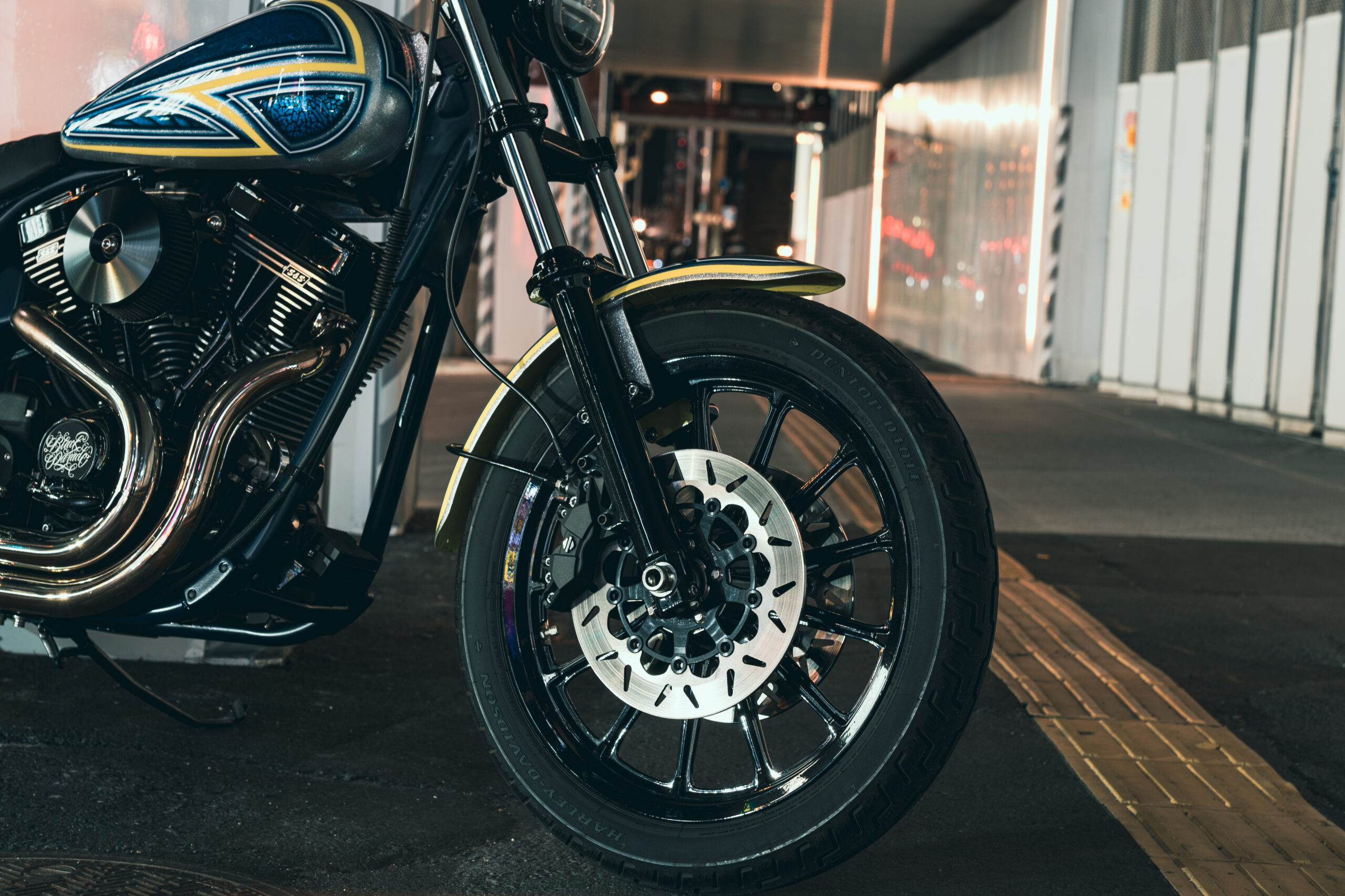 1987 Harley Davidson FXR - ブラックパレード | Black Parade