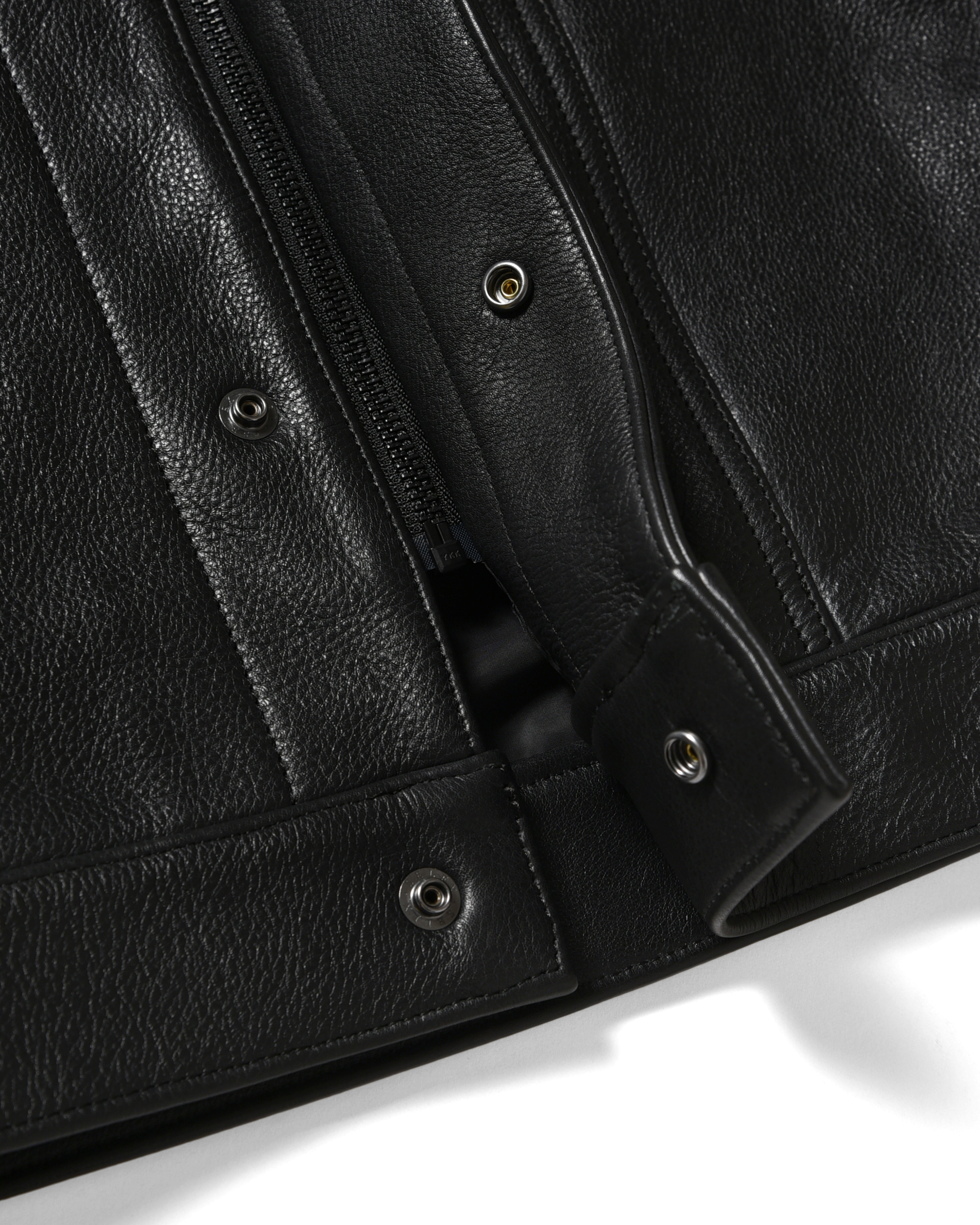 Shorty Leather Vest - 画像 (4)